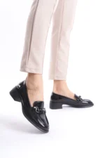 Kadın Loafer Ayakkabı Siyah Rugan - Tokalı ve Şık Günlük Kadın Ayakkabı - Görsel 2