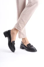 Kadın Loafer Ayakkabı Siyah Rugan - Tokalı ve Şık Günlük Kadın Ayakkabı - Görsel 4