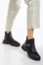 Siyah Su Geçirmez Kışlık Bot - Paraşüt Fermuarlı, Ortopedik ve Dayanıklı Yeni Sezon Bot - Görsel 3