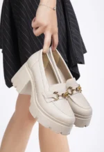 Bej Rengi Uzun Topuklu Loafer - Şık ve Tokalı 9 cm Kadın Günlük Ayakkabı