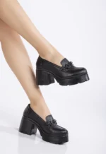 Siyah Cilt Uzun Topuklu Tokalı Loafer Ayakkabı - 9 cm Şık ve Zarif Günlük Kadın Ayakkabısı - Görsel 4