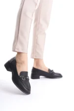 Kadın Loafer Ayakkabı Siyah Mat - Tokalı Şık ve Rahat Günlük Kadın Ayakkabı - Görsel 3